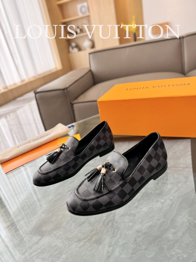 Louis Vuitton Low Shoes